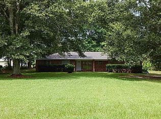 421 Hunt Rd, Foxworth, MS 39483
