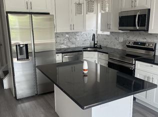 1826 Ridge Ave FLOOR 3, Philadelphia, PA 19130
