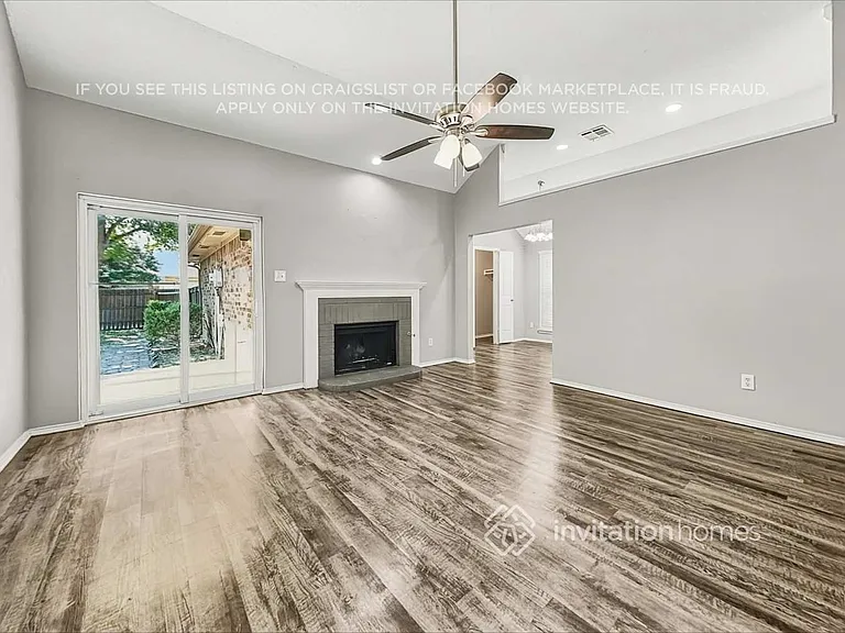 7510 Estates Way — Photo 6