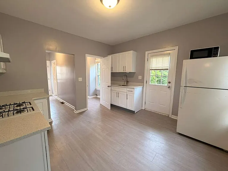 41-43 New St #2A — Photo 3