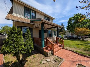 216 N Ocean Avenue, Freeport, NY 11520