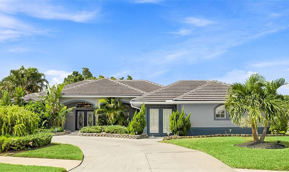 1st image of 528 LAUREL CHERRY LANE