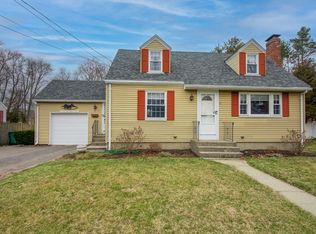 77 Richland Rd, Norwood, MA 02062