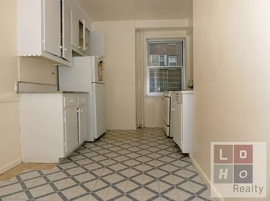 Sold by LoHo Realty | media 8