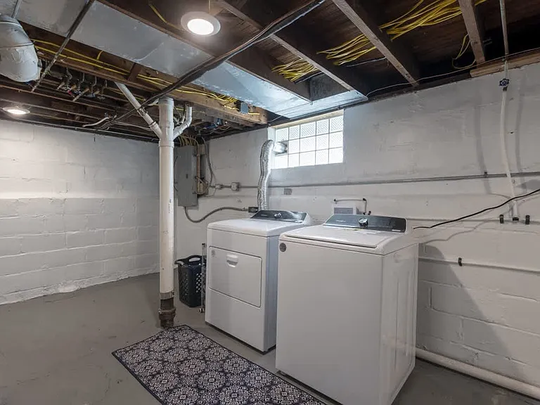 Laundry Room Cabinet