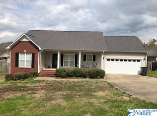 3202 Pine Castle Dr, Southside, AL 35907