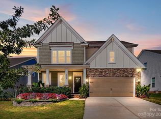 5068 Oakmere Rd, Waxhaw, NC 28173