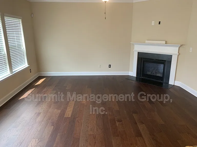 4991 Jack Dr — Photo 4