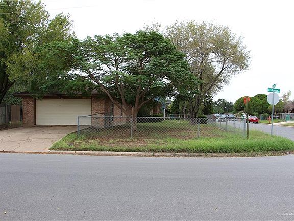 3rd image of 126 W Eagle Ave