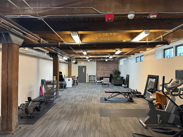 1050 W Hubbard St #2C — Photo 12