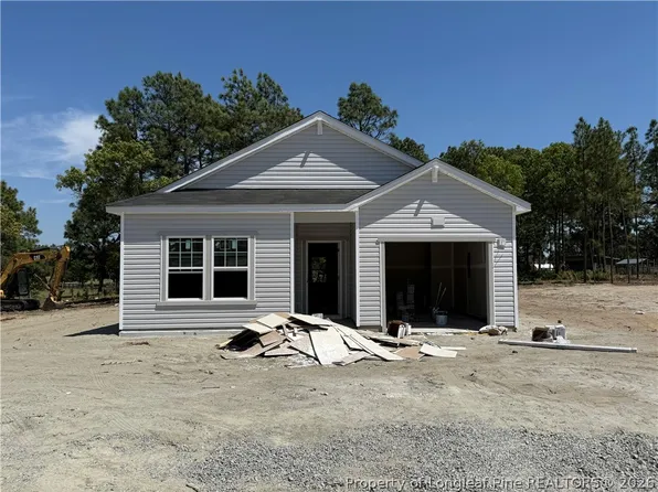 81 Blossom Trl, Lillington, NC 27546