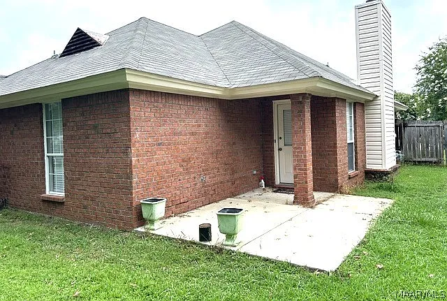 6724 Patti Ct — Photo 17
