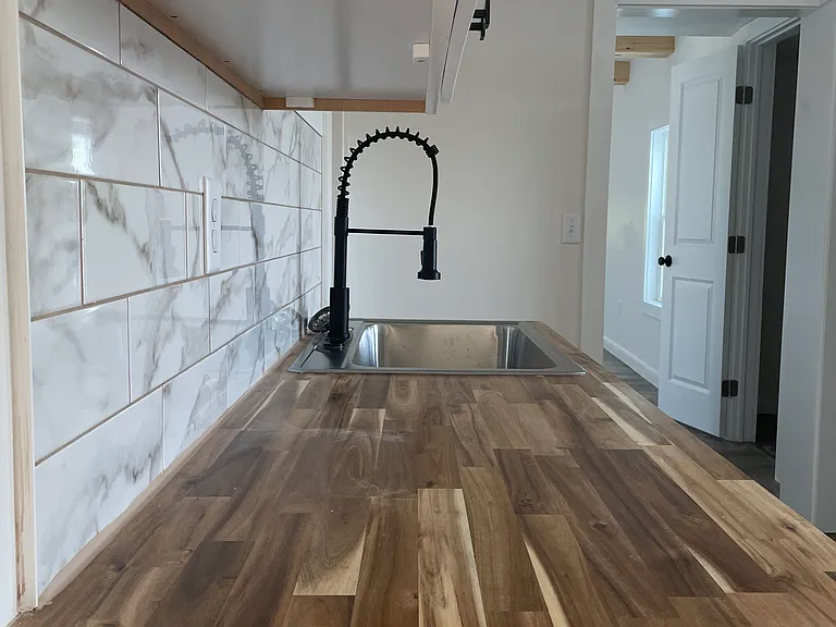 1043 Gravel Rd #C — Photo 1