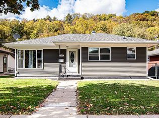 2369 Rhomberg Ave, Dubuque, IA 52001