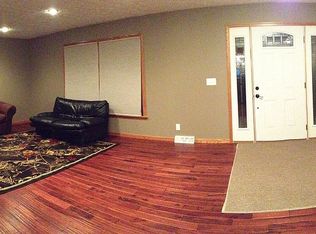 293 Butternut Cir, Cortland, OH