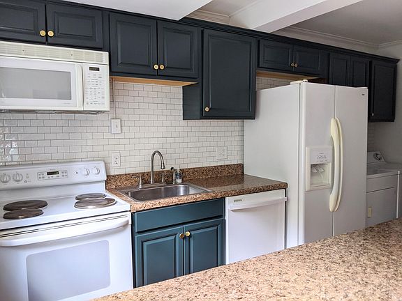 All appliances included