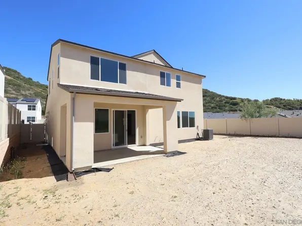 814 Meadowood St Lot 353, Fallbrook, CA 92028