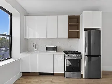 1 bed, $2,500 — Photo 2