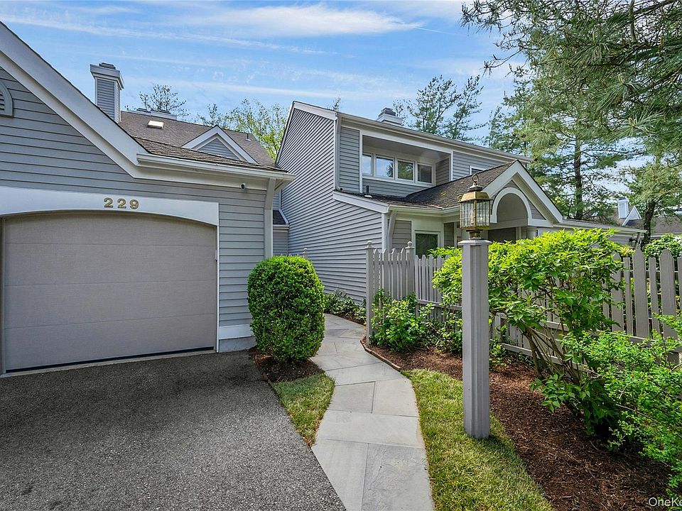 1st image of 229 Boulder Ridge Road
