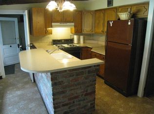 8837 Old Lake Rd, Lake City, PA 16423