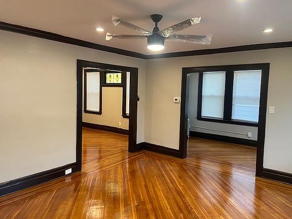 2nd image of 36 Poe Ave Floor 1