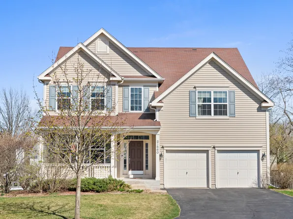 2S560 Maple Ter, Warrenville, IL 60555