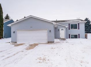 3611 10th Ave SW, Rochester, MN 55902