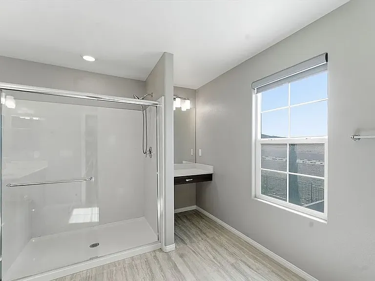 2599 Tolmezzo St — Photo 16