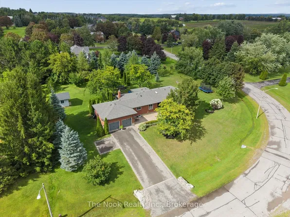 30 Potters Ln, Clarington, ON L0B 1J0