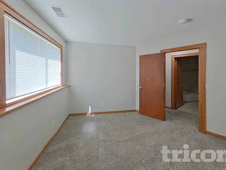 10179 46th Pl NE — Photo 7