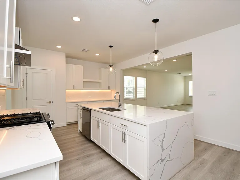 2209 Via Laura Ln — Photo 16
