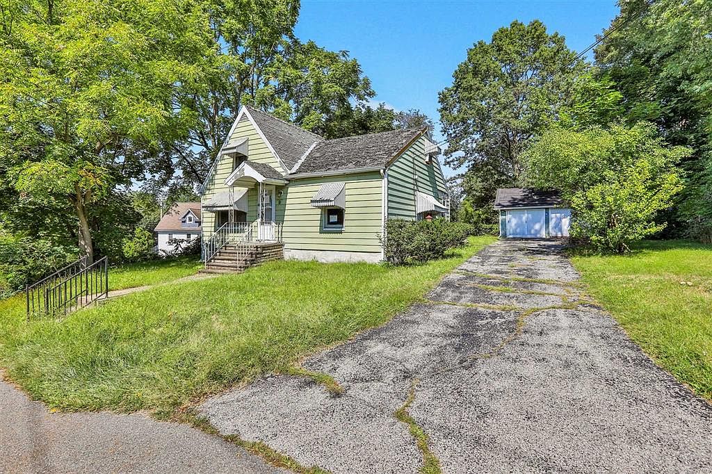 9 Rockhill, Beacon, NY 12508 Zillow