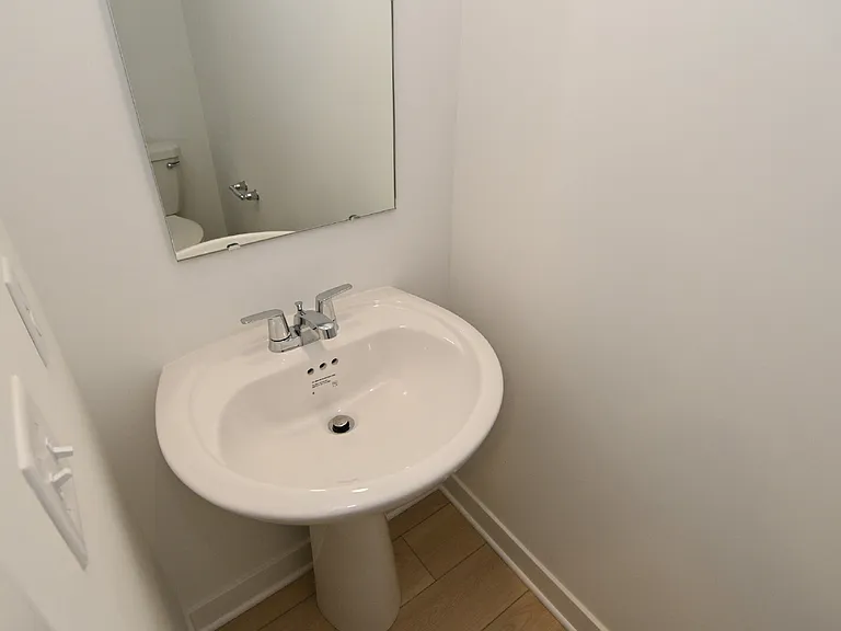 8118 Ridge Line Dr — Photo 19