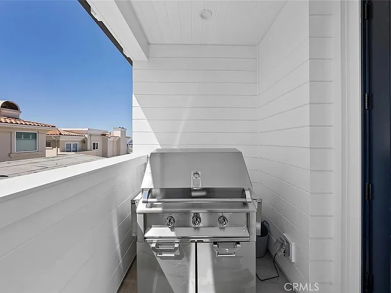 309 Crest Dr — Photo 12