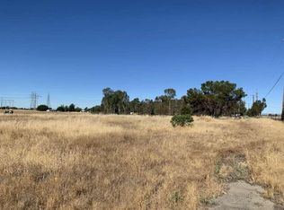 9000 Locust Rd, Elverta, CA 95626