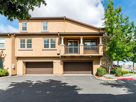 2nd image of 5300 E Commerce Way #8101