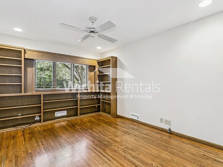 601 N Rutland St — Photo 10