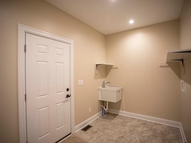 779 Quaker Rd #1 — Photo 10