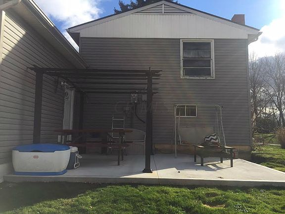3rd image of 103 Saint Patrick Dr