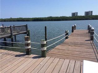 413 Nettles Blvd, Jensen Beach, FL 34957