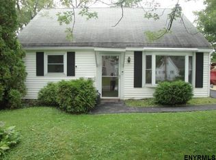 21 David Rd, Latham, NY 12110