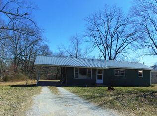 240 Rugby Ave, Jamestown, TN 38556