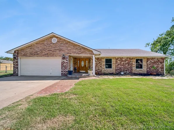 9488 E 137th St, Bixby, OK 74008