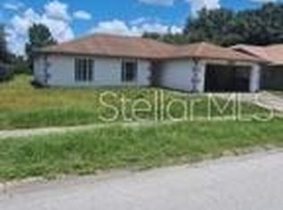 28633 Tanner Dr, Zephyrhills, FL 33543
