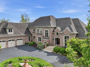 4535 Drake Rd, Cincinnati, OH 45243