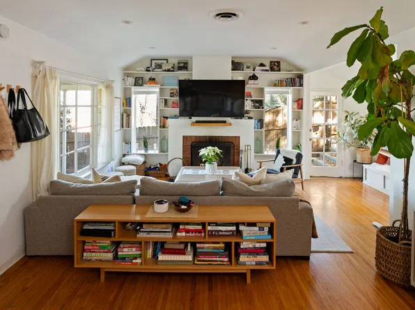 11622 Sunshine Ter, Studio City, CA 91604