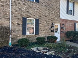 2048 Sunset Dr #J46, Hamilton, OH 45013