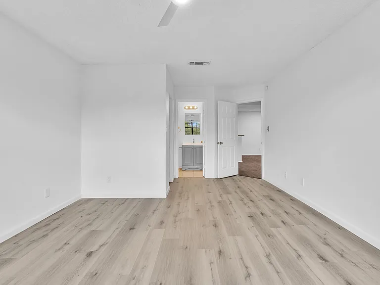 11225 W Atlantic Blvd #306 — Photo 24