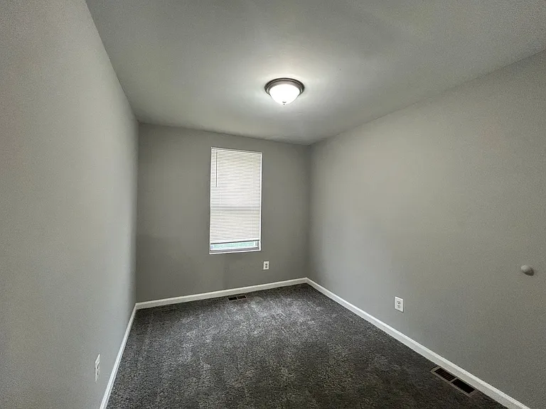 4702 Old York Rd — Photo 4