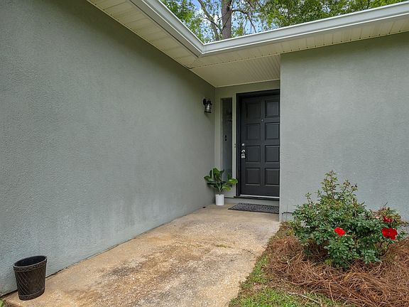3rd image of 3325 Whitney Dr W